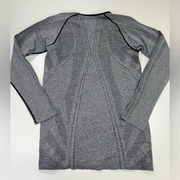 Spiritual Gangster Gray Activewear Athletic Long Sleeve Top Size XS/S NEW - Picture 4 of 11